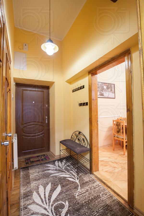 Vera Apartment In The ♥Of Lviv Exteriör bild